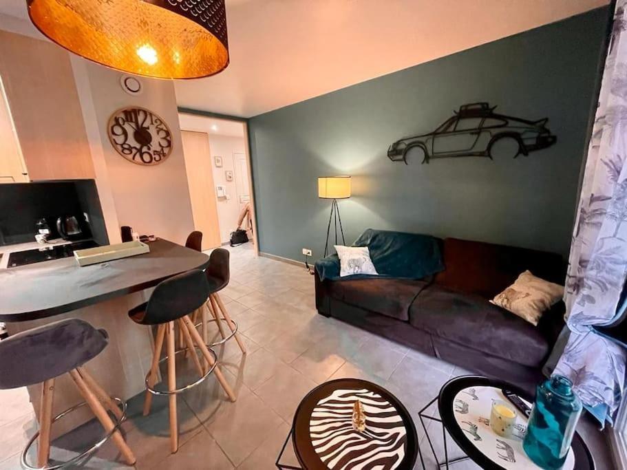 Elegant 45 M2 Lyon 6 + Garage. Idealement Situe Exterior foto